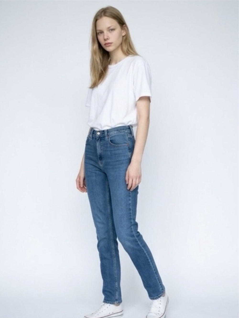 Abercrombie & Fitch - The Slim Straight Ultra High Rise Jeans - Size 24/00